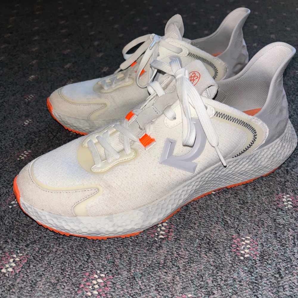 G/FORE MG4X2 spikeless golf shoes